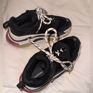 Balenciaga Triple S sneakers Black&red